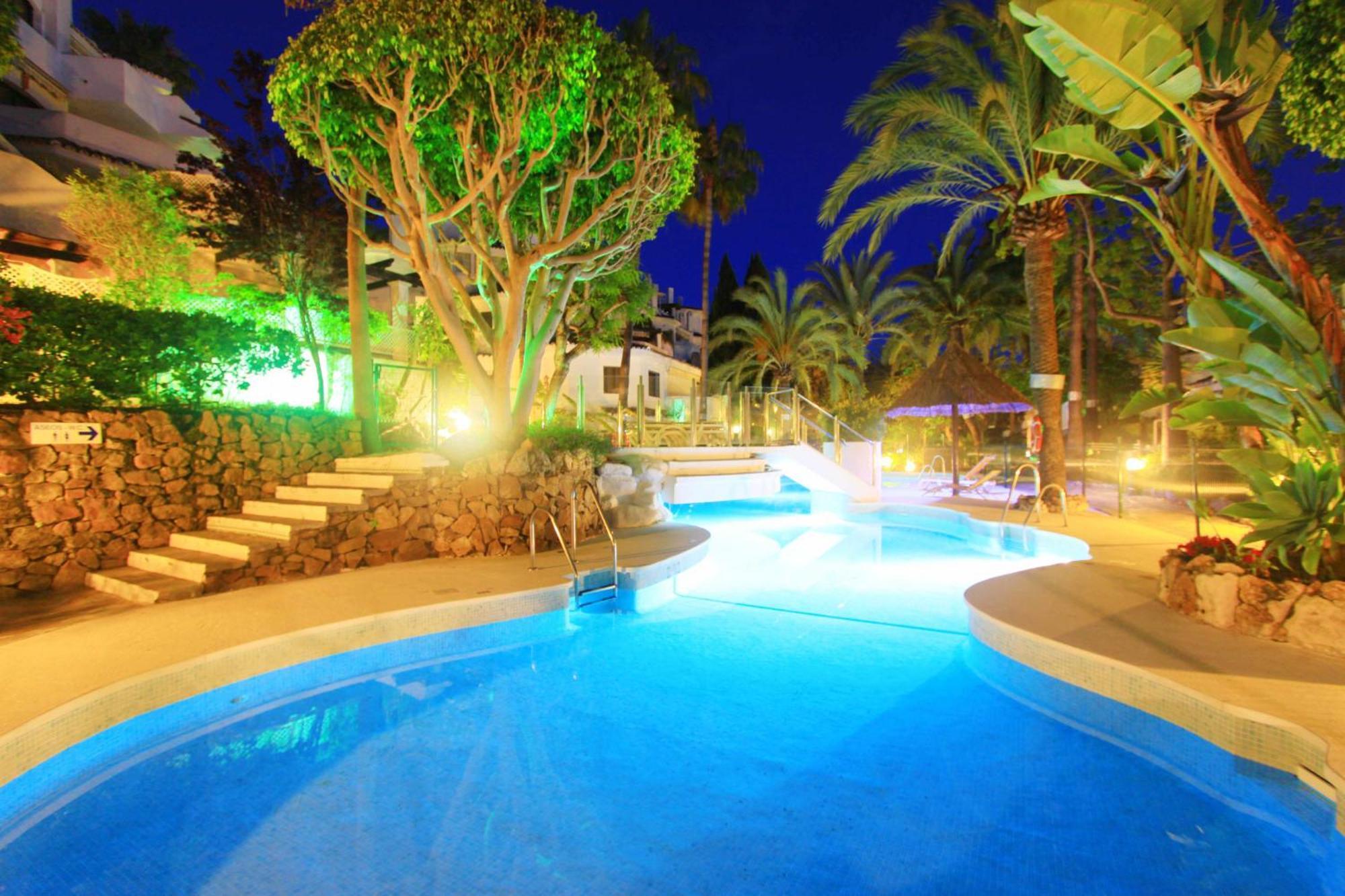 1108 Beachfront 2 Apartments With Roofterrace 80Mtrgt Beach 3 Pools Marbella Ngoại thất bức ảnh