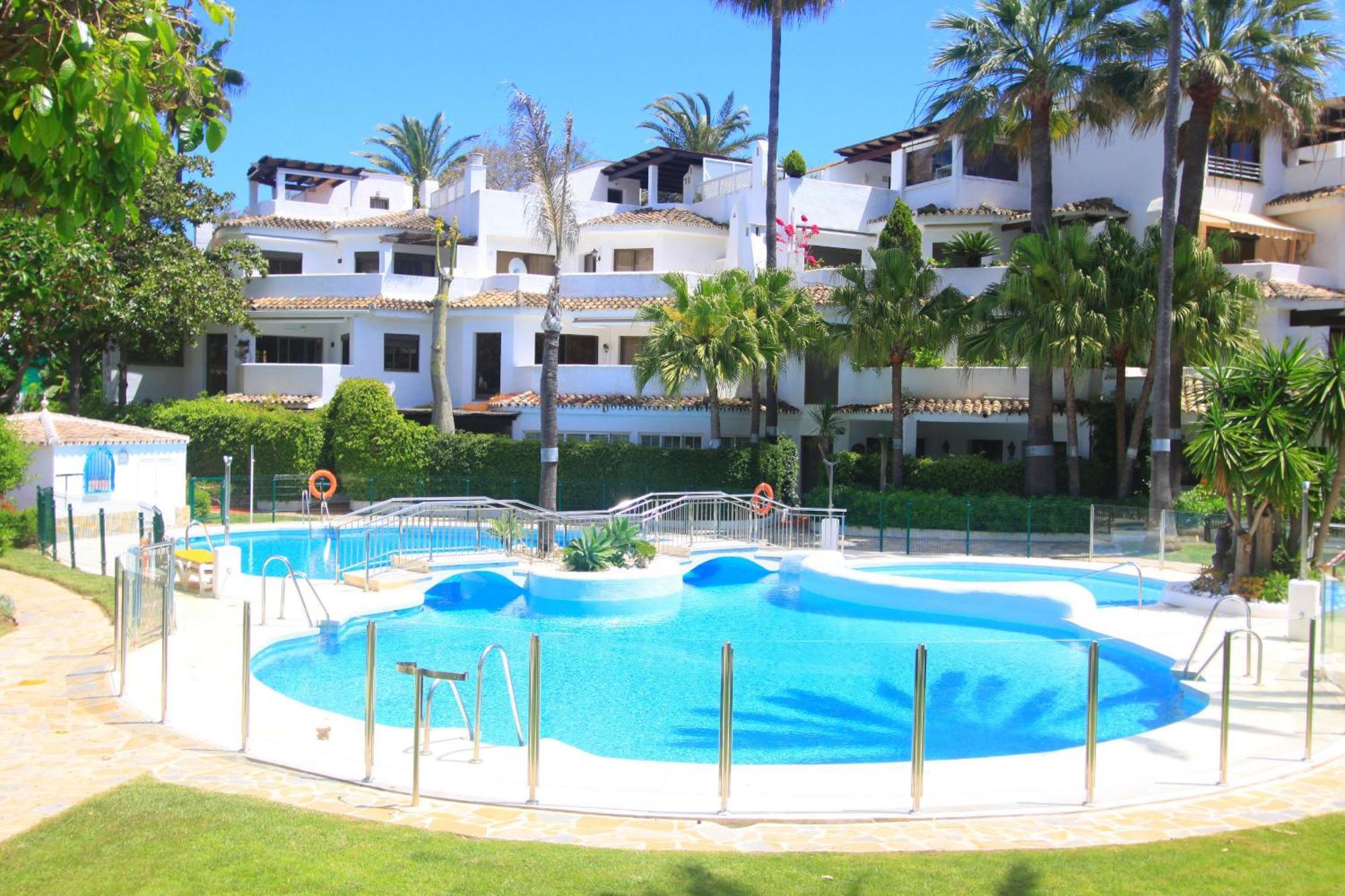 1108 Beachfront 2 Apartments With Roofterrace 80Mtrgt Beach 3 Pools Marbella Ngoại thất bức ảnh